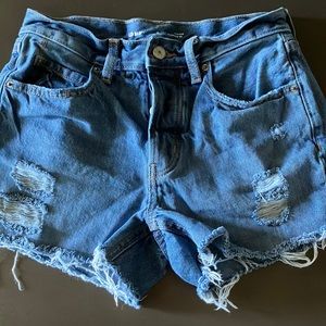 Old Navy cut off denim shorts. Size “0”. High rise and slouchy.